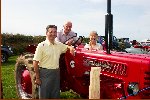 Sid Goodman, Clifford & Anne Wainwright with Vintage International Tractor