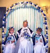 A Perfect Setting For A Perfect Fairy Queen & Attendants
